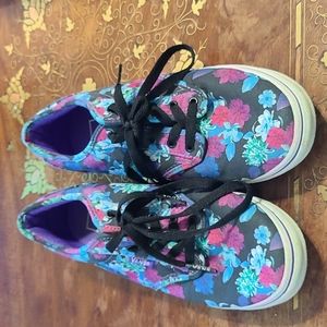 Floral Vans